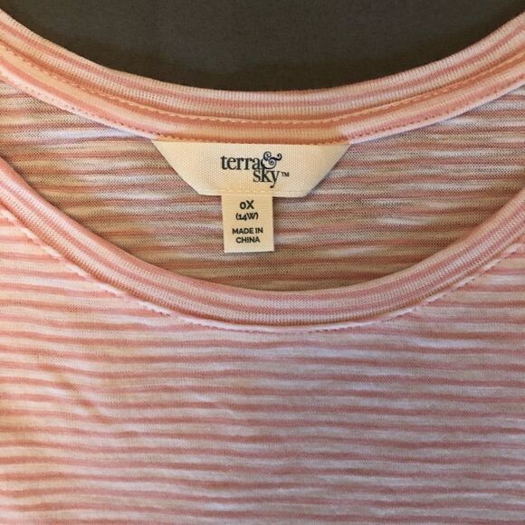 NWT Women’s Plus Size Striped Short Sleeve Peplum T-shirt - Picture 5 of 11
